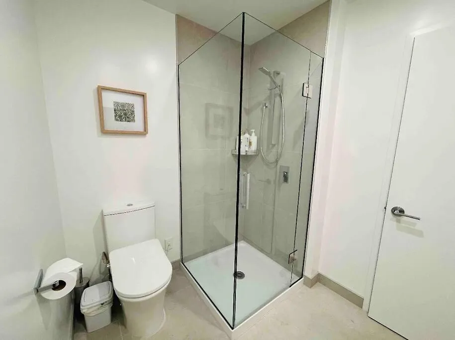 3 Minutes Walk To Riverside Market 4Bed4Bath Christchurch Apartment